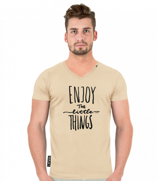 T-SHIRTS SLIM FIT V NECK